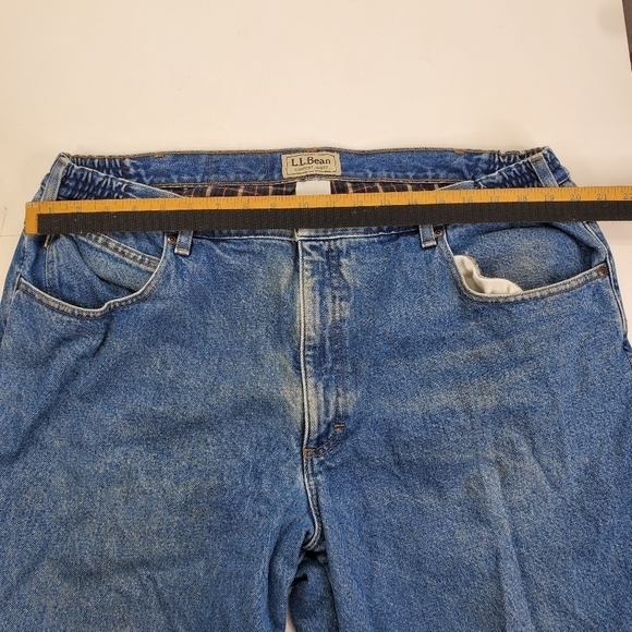 L.L.Bean Pants Men's 42 x 32 Double L® Jeans Natural Fit Flannel-Lined Blue - Picture 4 of 13